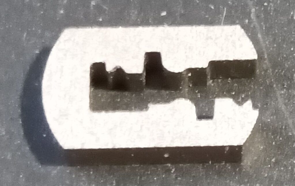 Plieninė plokštelė